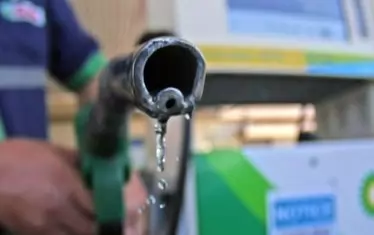 Цените на петрола падат след атаката на Иран срещу Израел