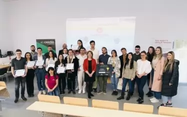 Всички участници в конкурса са поканени на стаж в "Методия". 