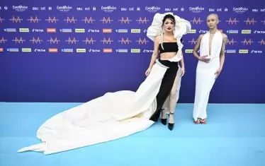 Изпълнителката Беса ще пее под албанския флаг.