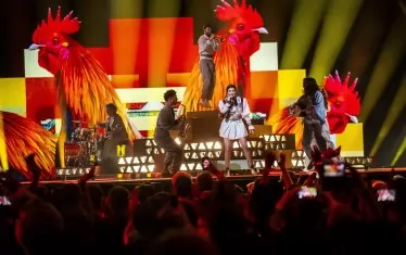 До финала достигна и "Ладанива" от Армения с песента си "Яко"