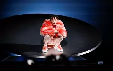  След малко 25-годишният швейцарец ще бъде обявен за победител на "Евровизия 2024".