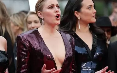  Американското присъствие в журито - Грета Гъруиг и Лили Гладстоун.