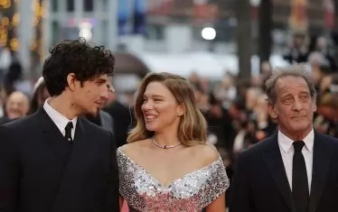  Леа Сейду, Венсан Линдон и Луи Гарел пристигат за откриващия филм.