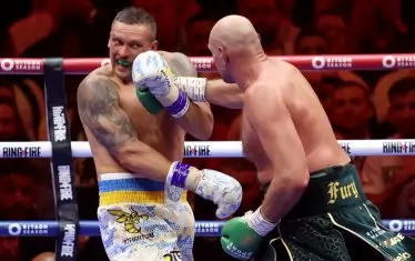 Цигански крал е намерил с дясно кроше опонента си.