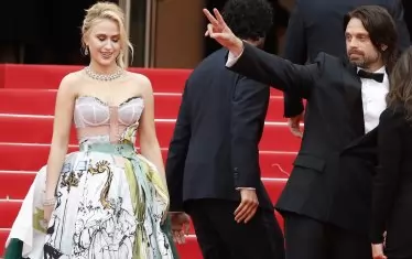 С партньора си във филма Себастиан Стан.