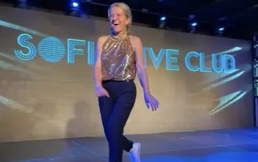  Ива Тодорова е фурия на сцената.