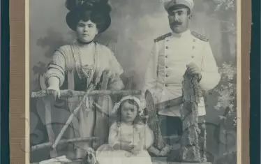  Характерно градско облекло от началото на ХХ век - 1909 г.