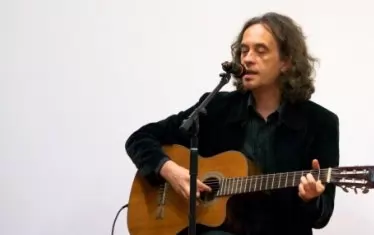  Пламен Сивов от квартета "Точка БГ" - бард и публицист.