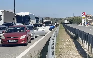 Пожари в Гърция затвориха магистралата Солун-Кулата