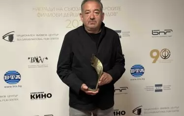 ... най-добрият филм е на Стефан Командарев.