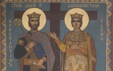  Св. св. Константин и Елена, 1936, стенопис на южна стена в катедрален храма „Св. Йоан Предтеча“ - Казанлък.
