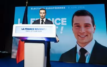 Листата на Националния сбор е водена от 28-годишния Жордан Бардела.