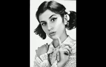  Такава ще я помнят хората. Естрадната звезда бе носителка на множество награди.