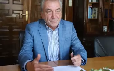 КЗК подхваща и фармацевтичния бизнес