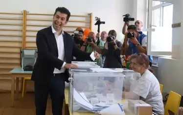 Според Петков смисъл от преговори няма.