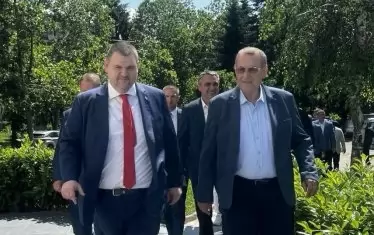 ДПС-ДПС ще изгуби ръководните си постове в парламента