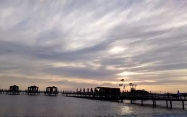 Виолетово море. 