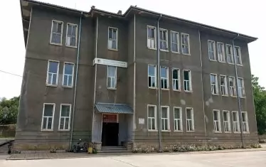 ОУ "Христо Ботев" има славна, но и сложна съдба.