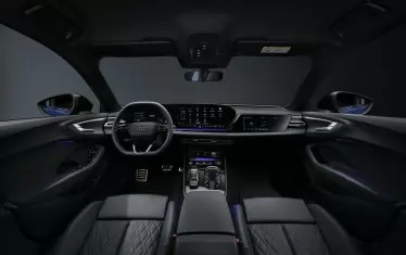  Audi A5 Sedan - поглед в купето