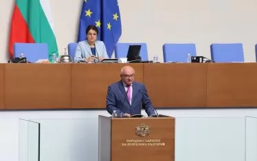 ПП-ДБ и "Възраждане" атакуваха Главчев заради Пеевски