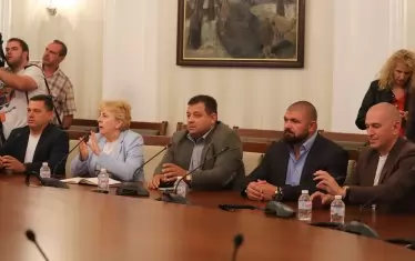 От ''Величие'' похвалиха ИТН, че проявяват държавнически подход за разрешаване на политическата криза.