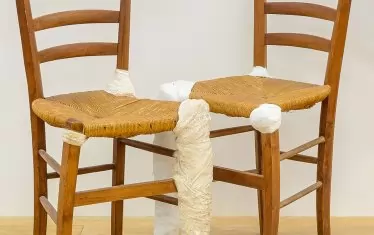  "Болни столове"