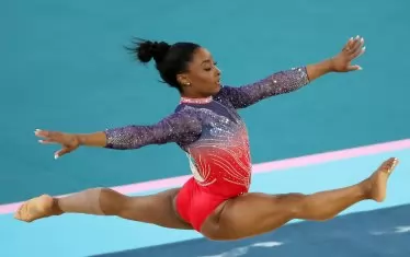 Олимпийската шампионка от САЩ Симон Байлс е смятана за една от най-големите гимнастички в историята на този спорт.