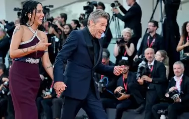  Уилям Дефо с италианската си съпруга Джада Колагранде