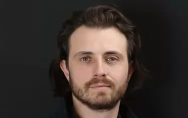  Баритонът Атанас Младенов