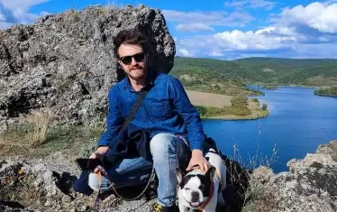  С Пърси сред природата.