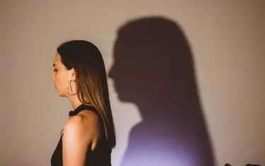 Весела Бабинова