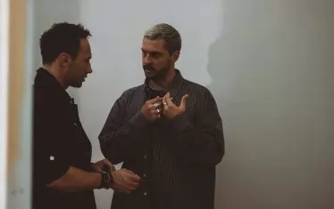 Александър Таралежков и актьорът Дарин Ангелов.