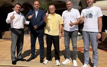 "Листопад" в АПС - зам.-шеф на групата я напусна