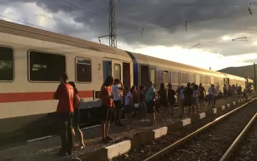 Гроздан Караджов подписва договора за 35 нови мотриси за БДЖ 