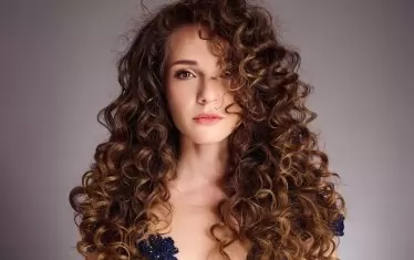  Светлина Стоянова