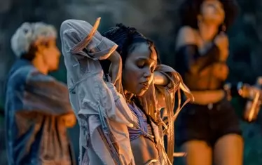 FKA twigs е непозната на повечето кинозрители - и по-добре така да си остане.