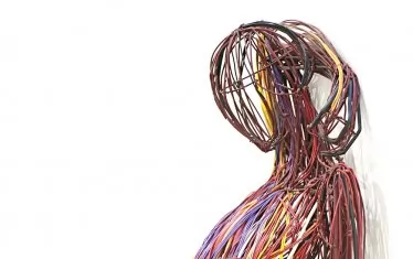 Жената - цветна и непознаваема...