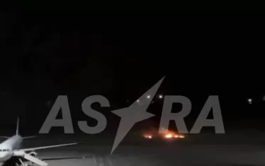 Свалени дронове предизвикаха пожар на летище Жуковски, което бе затворено