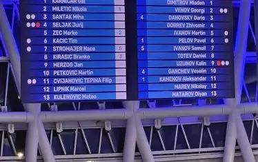 Момент от края на последната четвърт на двубоя в "Парк Арена" в Бургас.