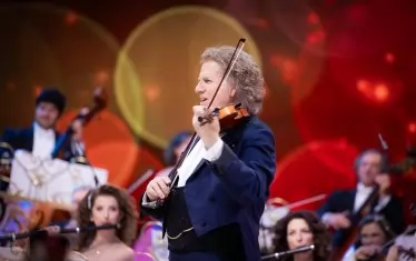  Маестрото идва с изцяло обновена програма.