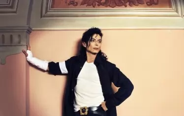 Испанецът е съвършено копие на Джако.