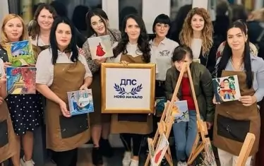 Агитацията понякога е направо чудновата.