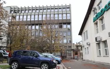 Съдът поряза Пеевски за сградата на "Врабча" 23