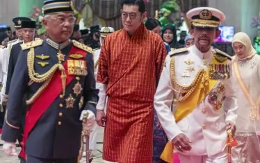 Крал Джигме на сватба в Бруней