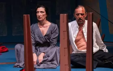  Нора и Торвалд Хелмер - героите са уморени...