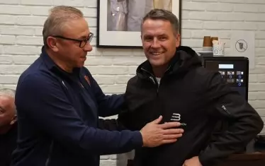 Майкъл Оуен беше приветстван и от селекционера на националния отбор Илиан Илиев.