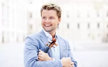 Юлиан Рахлин