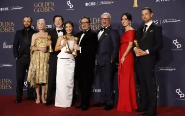  Екипът на "Шогун" - сериалът с най-много награди тази година.