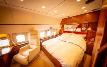  Луксозната спалня предлага всички удобства