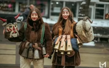  Млади участнички на фестивала от с. Ресник.